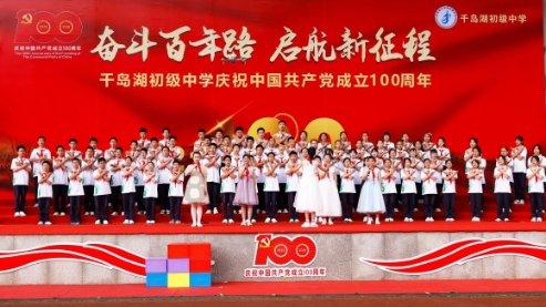 武汉一外卖小哥为怀念奶奶开发美食线路，你如何看待小哥的这一行为？游戏画面